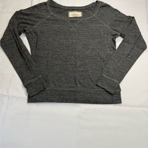 Abercrombie & Fitch Gray Crew Neck Top